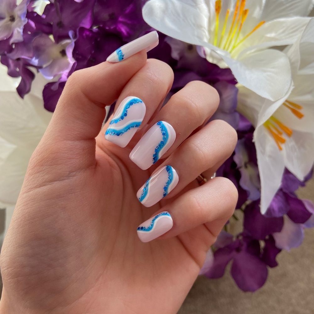 Blue Raspberry Swirl Press-On Nails